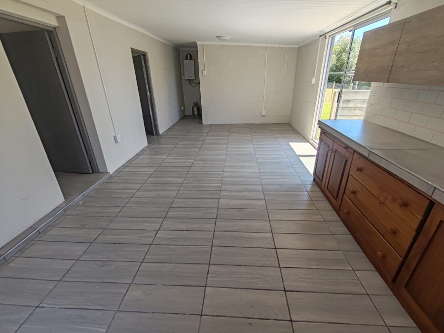 5 Bedroom Property for Sale in Vredenburg Western Cape